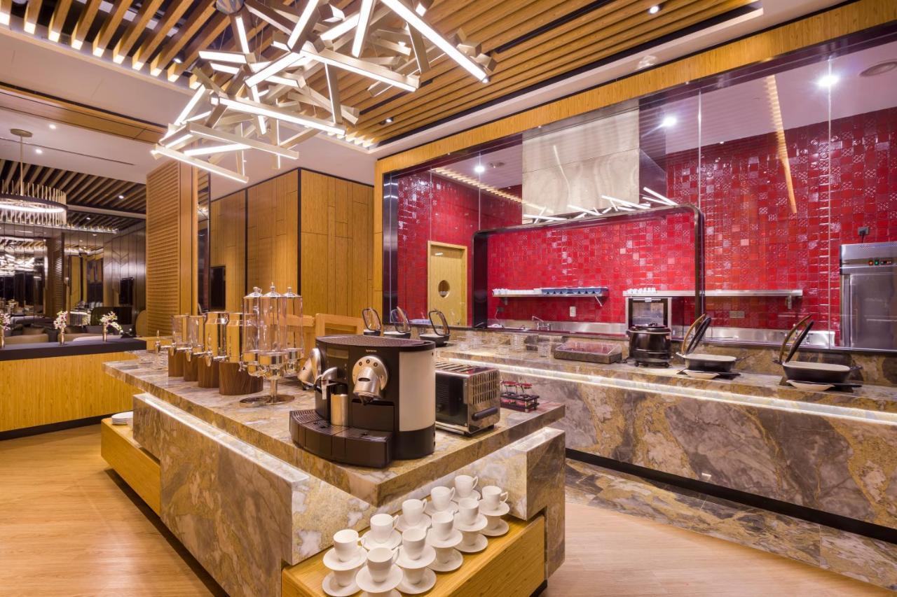 M Resort & Hotel كوالالمبور المظهر الخارجي الصورة The Coffee Bar